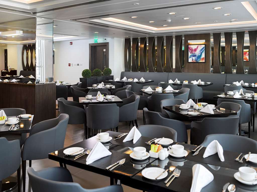 S Hotel Bahrain Sanabis Restaurant foto